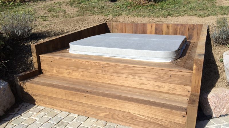 Jacuzzi plancher frêne chauffé