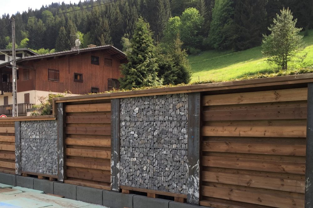 Panneau pare vue gabion et bois